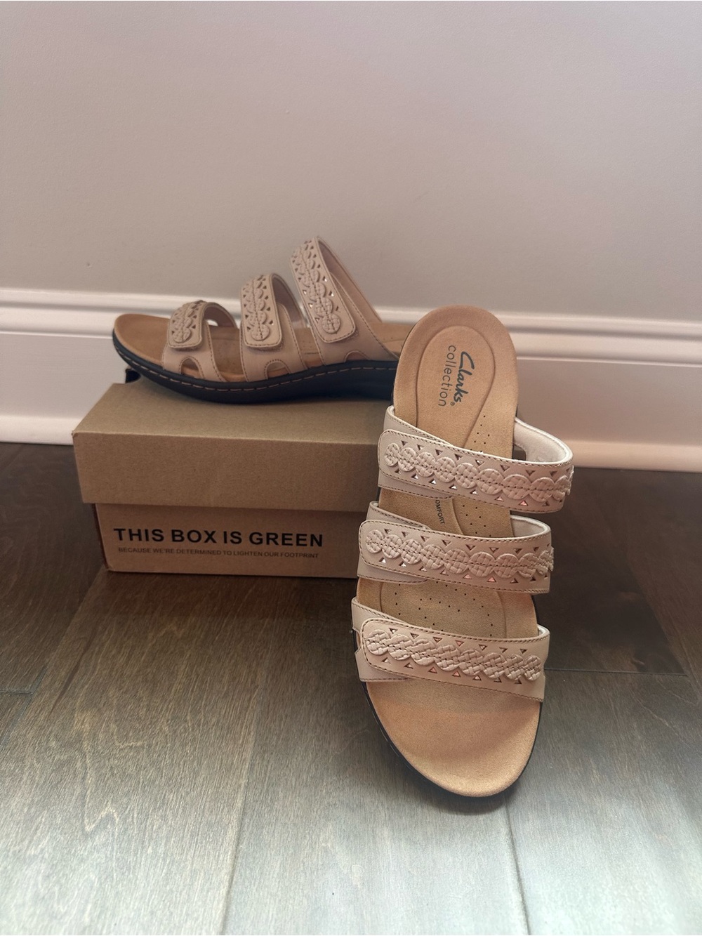 Clarks NWB Women’s Tan Braided Triple-Strap Slide Mules